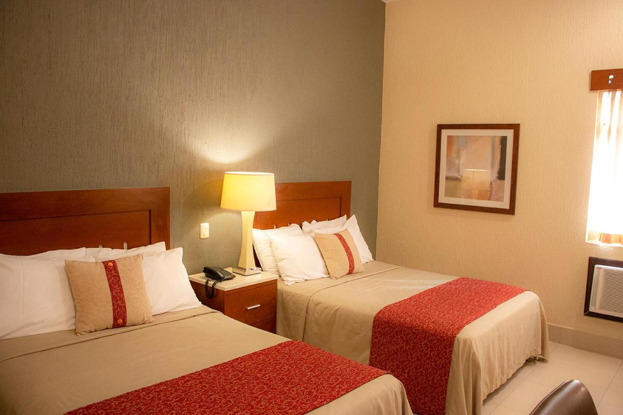 Hotel Fenix Los Mochis Exterior photo