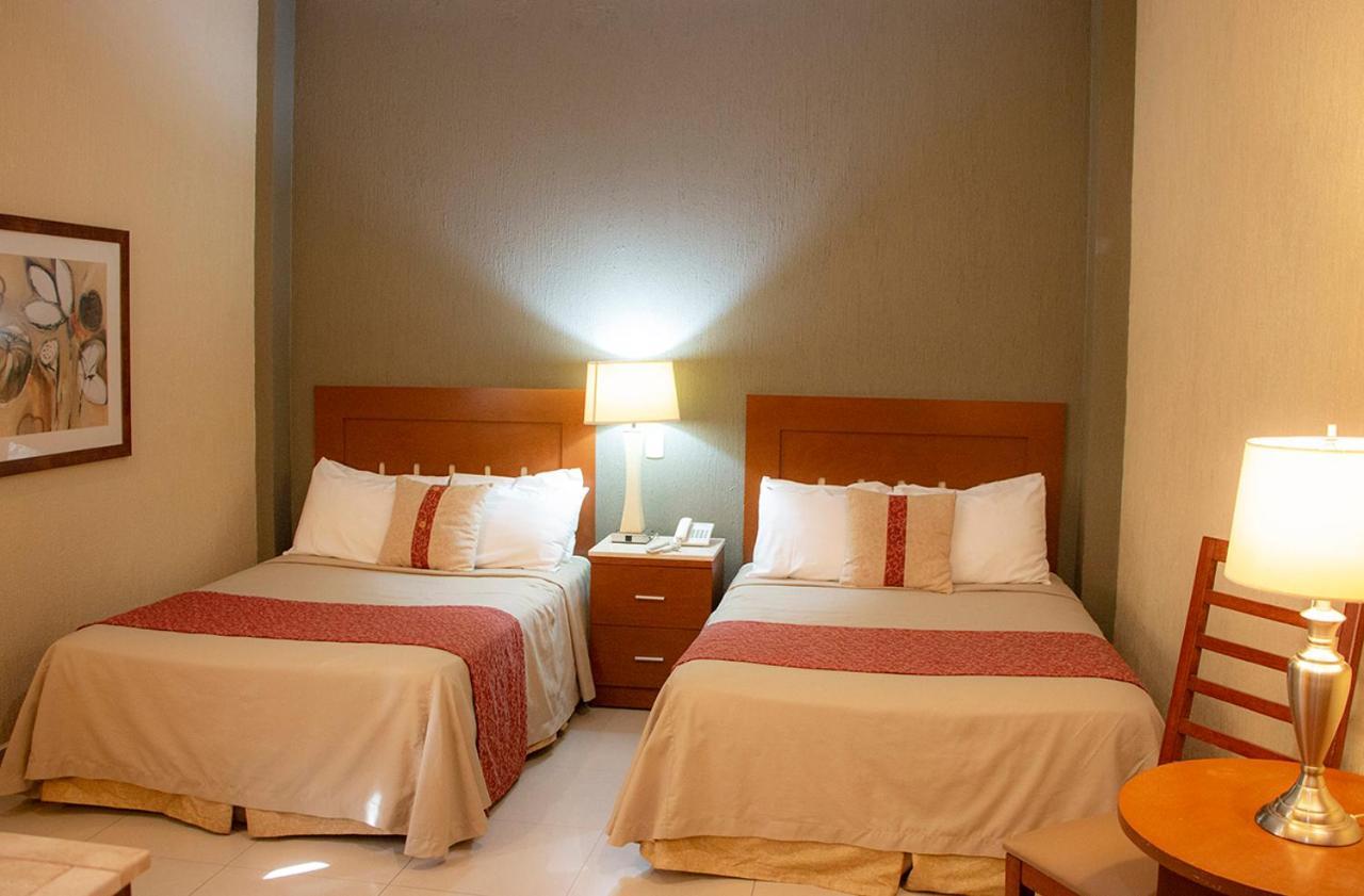 Hotel Fenix Los Mochis Exterior photo