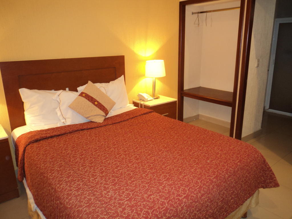Hotel Fenix Los Mochis Room photo