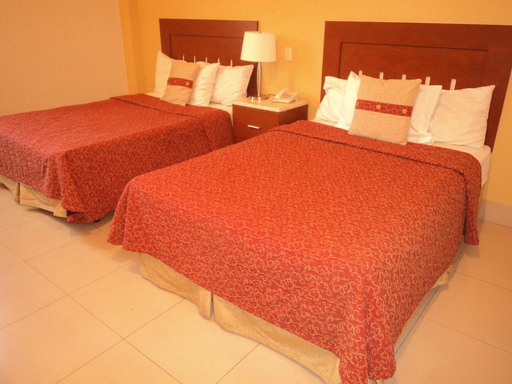 Hotel Fenix Los Mochis Room photo